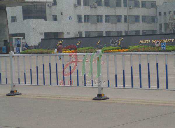 护栏在生活中的意义