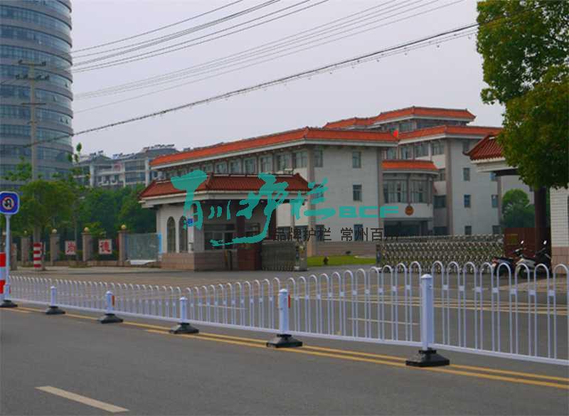 安庆京式道路护栏工程