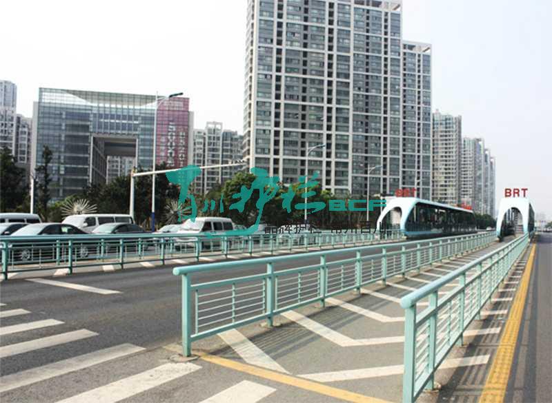 常州BRT经济型道路护栏工程